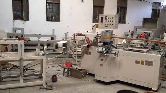 Máquina para hacer núcleos de papel higiénico para plantas de fabricación 15-20m/min